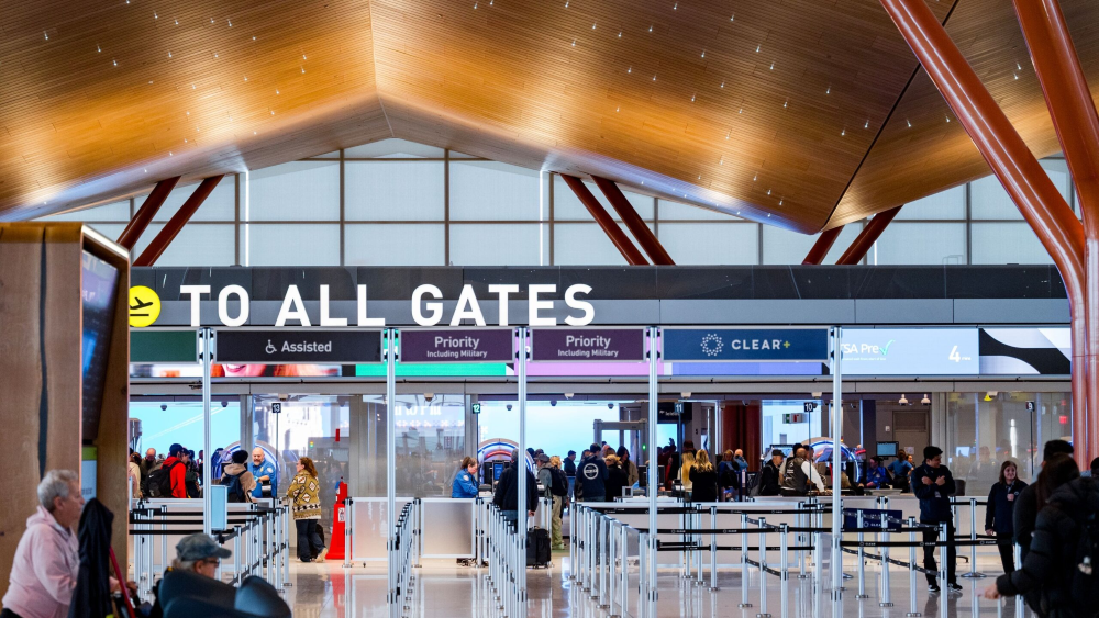 A photo of security at Pittsburgh International Airport